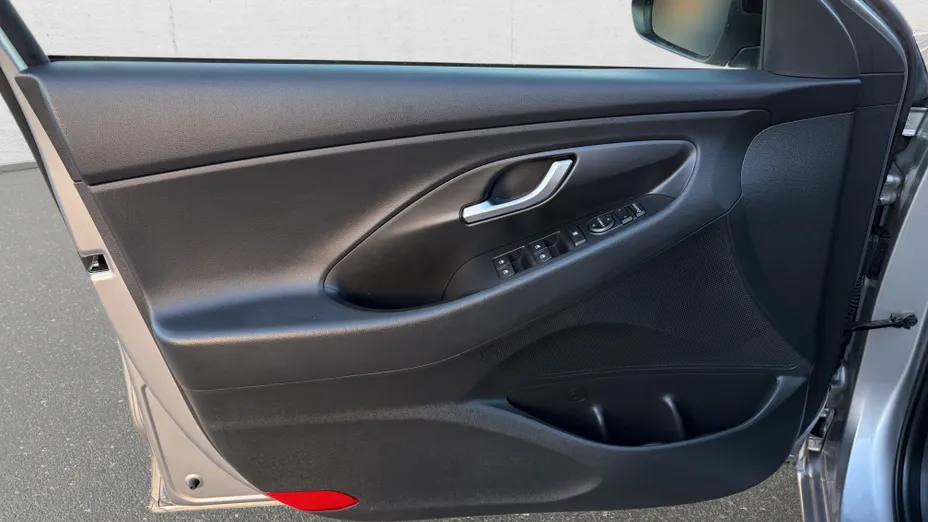 HYUNDAI i30 i30 1.5 T-GDI 48V Smart