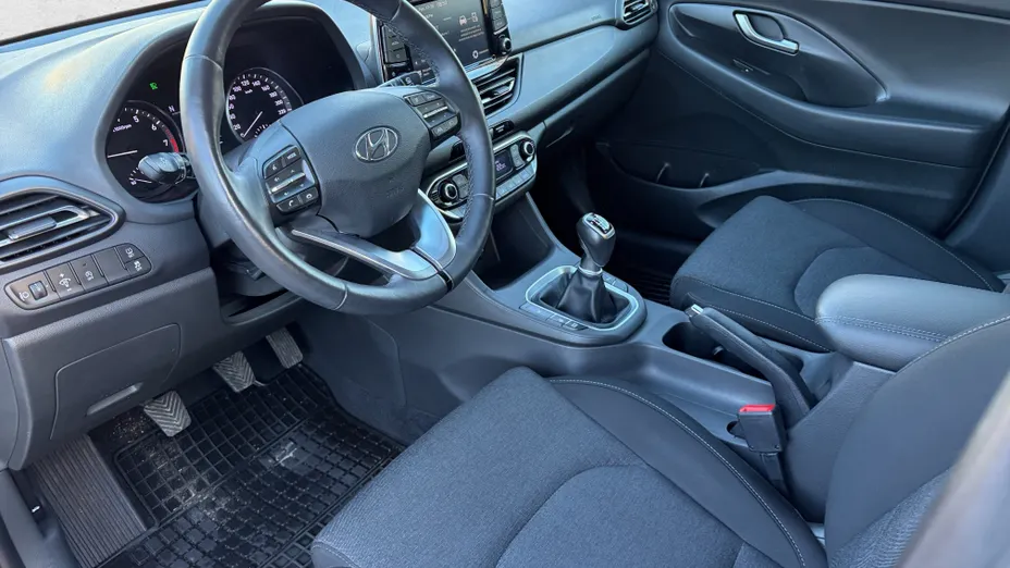 HYUNDAI i30 i30 1.5 T-GDI 48V Smart