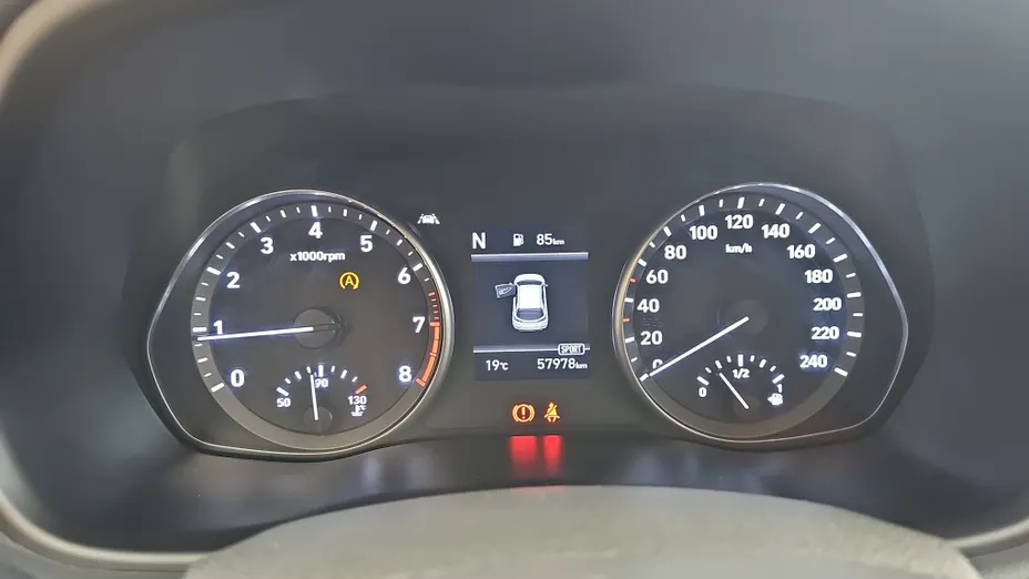 HYUNDAI i30 i30 1.5 T-GDI 48V Smart