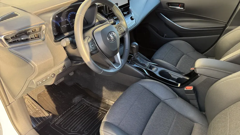 TOYOTA Corolla Corolla 2.0 Hybrid Style