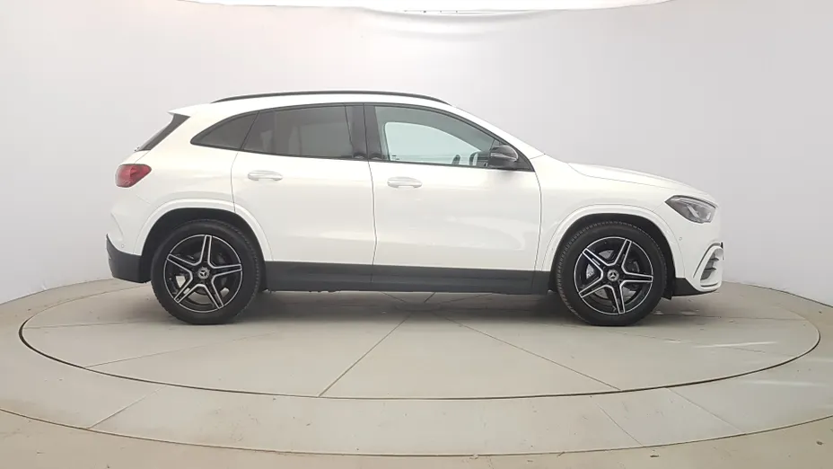 MERCEDES-BENZ GLA GLA 200 mHEV AMG Line 7G-DCT