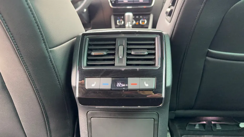 SKODA Superb Superb 2.0 TDI SCR L&K DSG