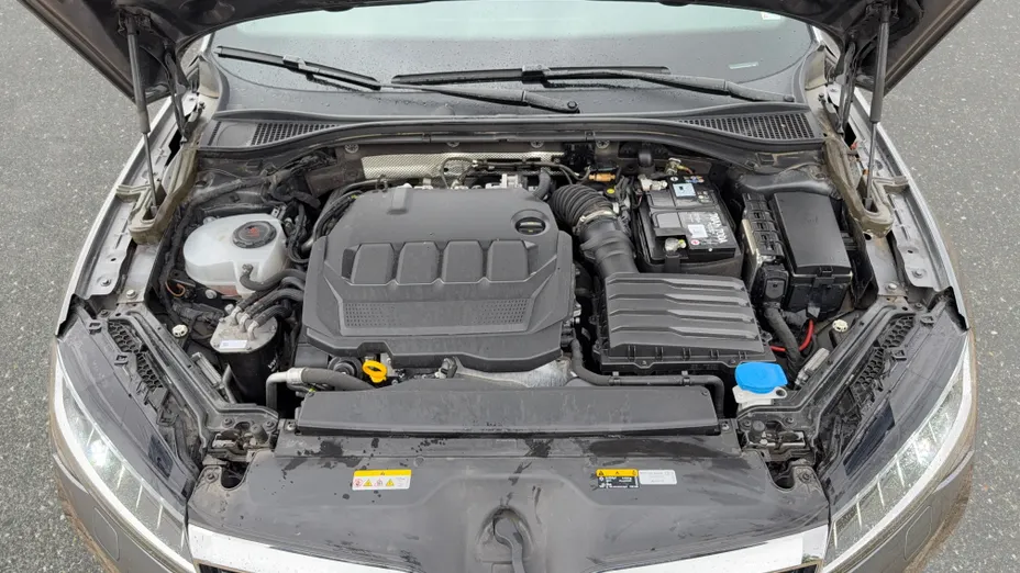 SKODA Superb Superb 2.0 TDI SCR L&K DSG