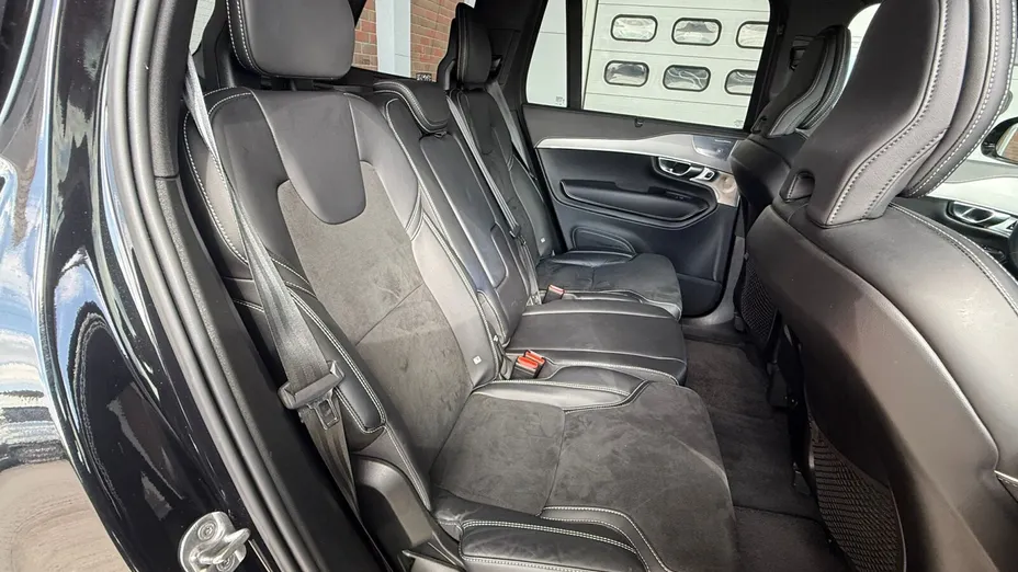 VOLVO XC90 XC90 B5 D AWD Plus Dark aut