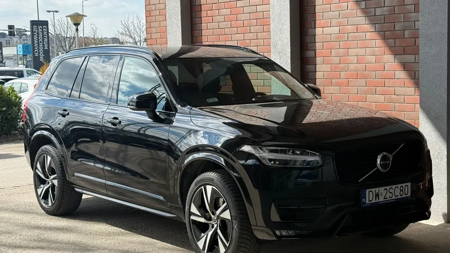 VOLVO XC90 XC90 B5 D AWD Plus Dark aut