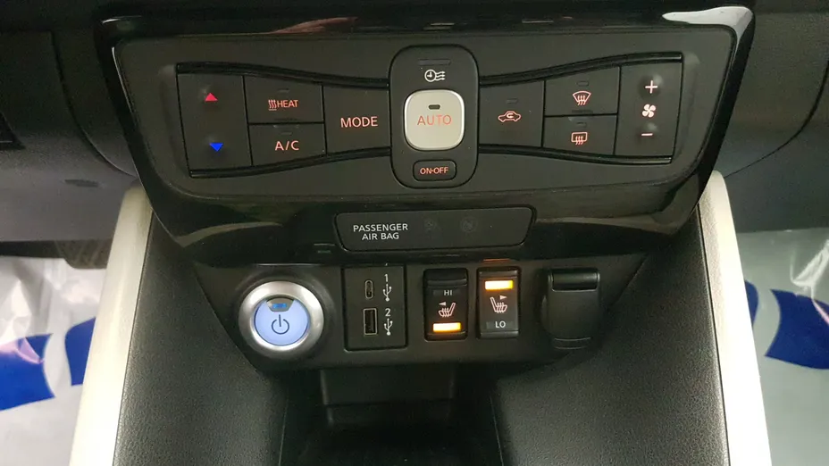 NISSAN Leaf Leaf 62kWh N-Connecta