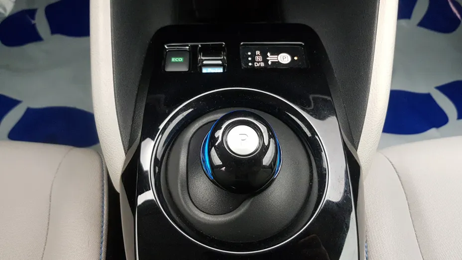 NISSAN Leaf Leaf 62kWh N-Connecta