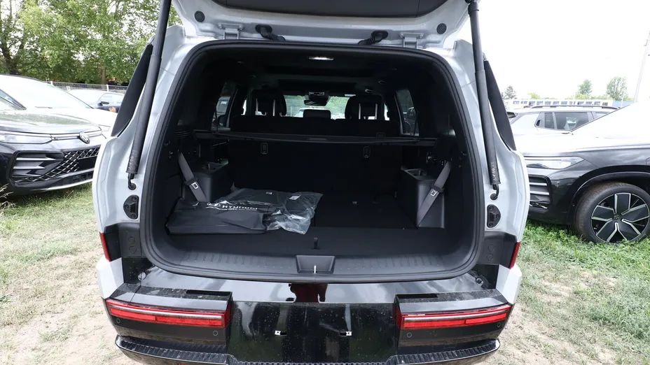 HYUNDAI Santa Fe -