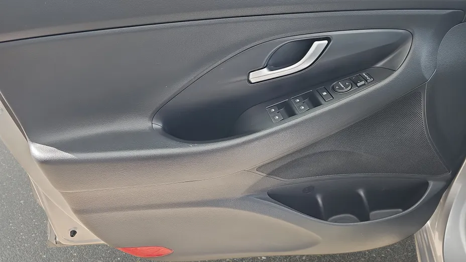 HYUNDAI i30 i30 1.0 T-GDI Modern