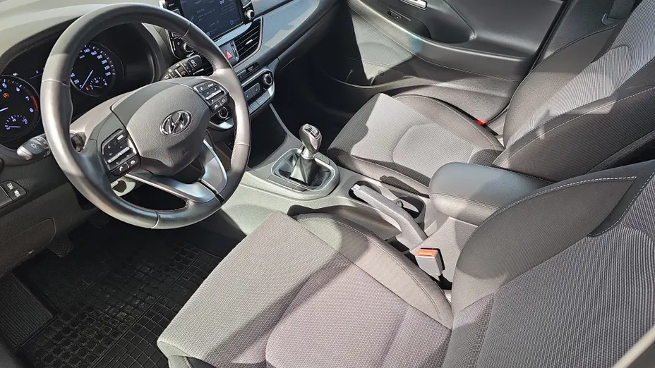 HYUNDAI i30 i30 1.0 T-GDI Modern