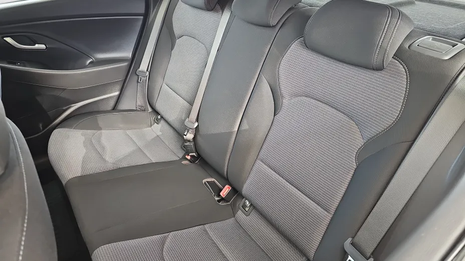 HYUNDAI i30 i30 1.0 T-GDI Modern