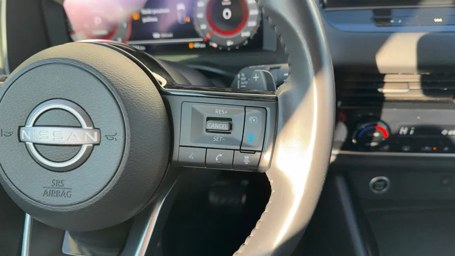 NISSAN Qashqai Qashqai 1.3 DIG-T mHEV N-Connecta Xtronic