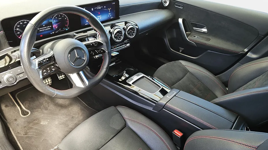 MERCEDES-BENZ A Klasa A 200 AMG Line 7G-DCT