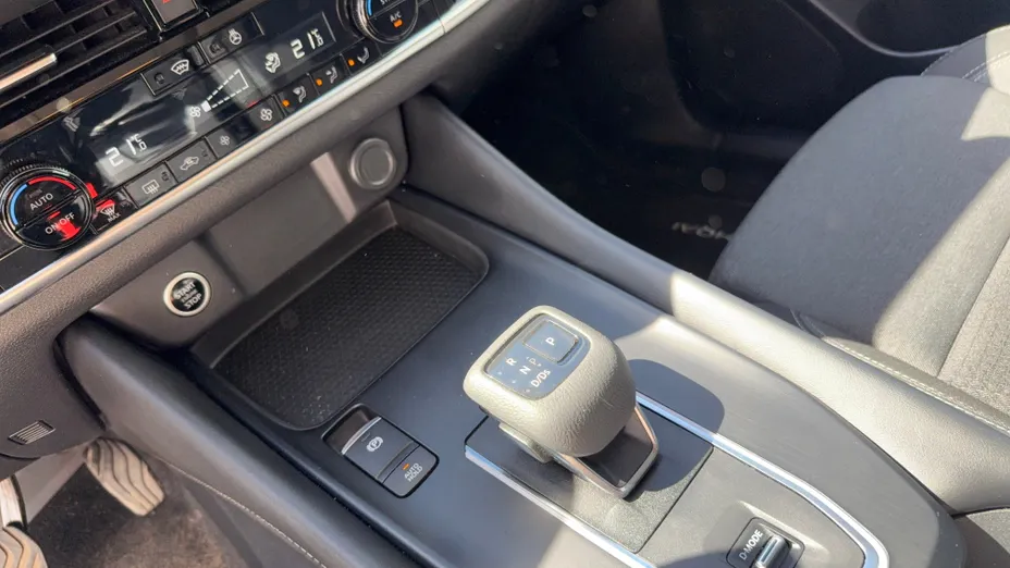NISSAN Qashqai Qashqai 1.3 DIG-T mHEV N-Connecta Xtronic