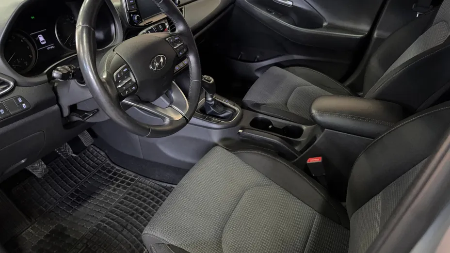 HYUNDAI i30 i30 1.0 T-GDI Modern