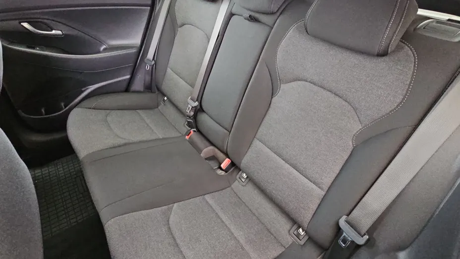 HYUNDAI i30 i30 1.5 T-GDI 48V Smart