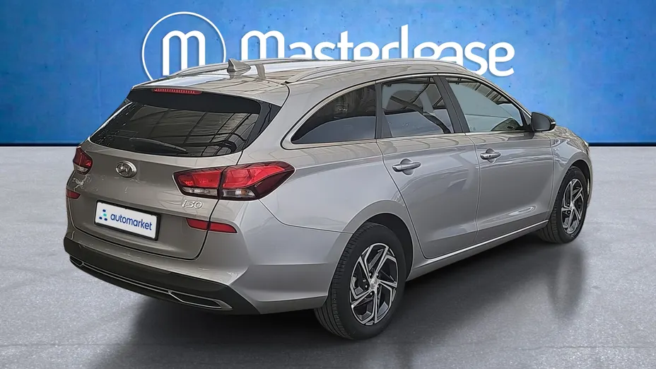 HYUNDAI i30 i30 1.5 T-GDI 48V Smart