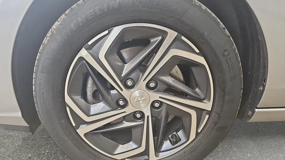 HYUNDAI i30 i30 1.5 T-GDI 48V Smart