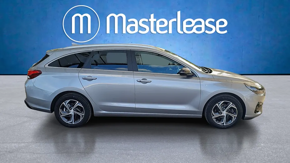 HYUNDAI i30 i30 1.5 T-GDI 48V Smart