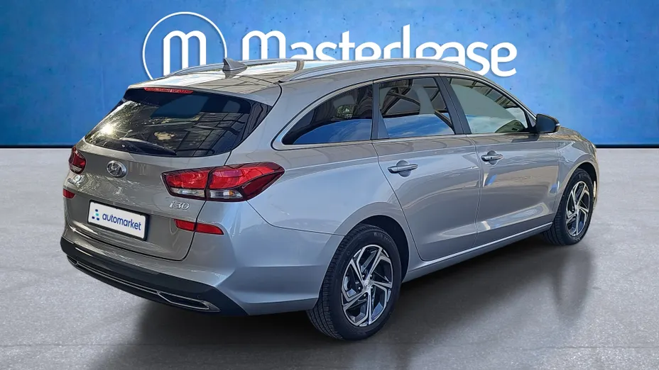 HYUNDAI i30 i30 1.5 T-GDI 48V Smart