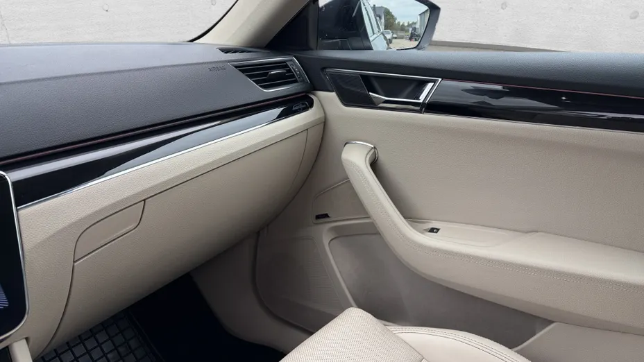 SKODA Superb Superb 2.0 TSI 4x4 L&K DSG