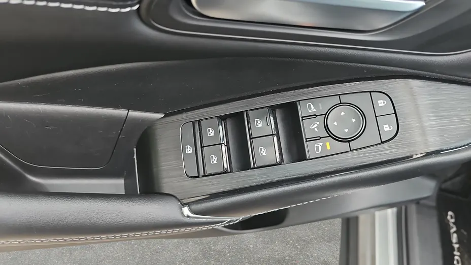 NISSAN Qashqai Qashqai 1.3 DIG-T mHEV N-Connecta