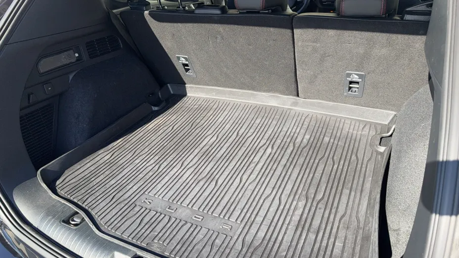 FORD Kuga Kuga 2.5 FHEV FWD ST-Line X