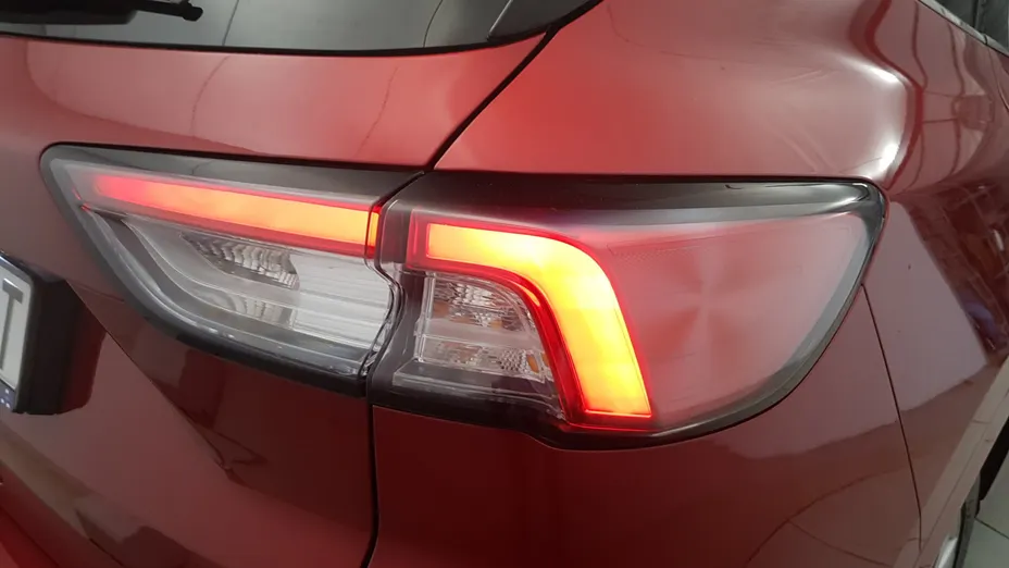 FORD Kuga Kuga 2.5 FHEV AWD Vignale