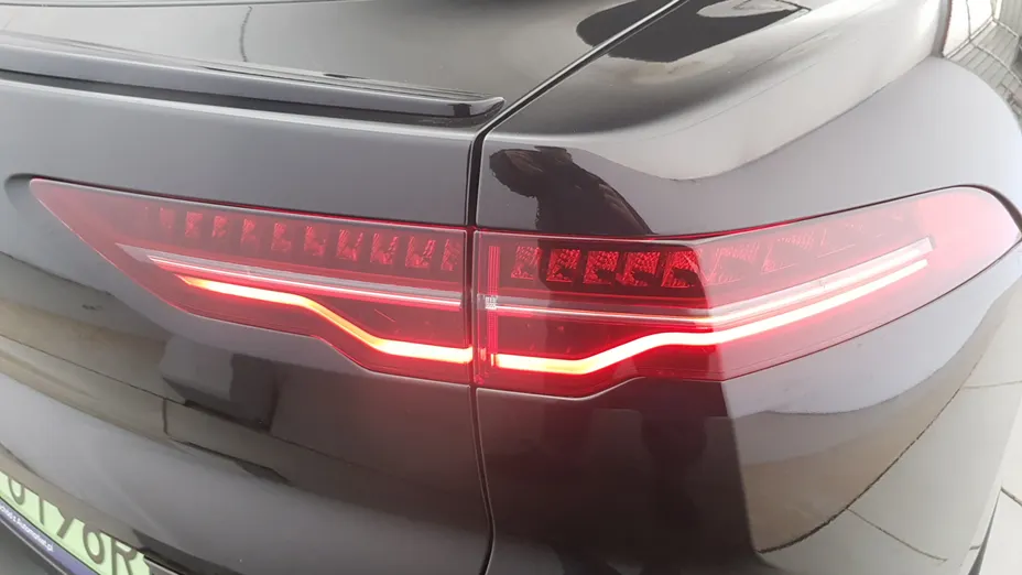 JAGUAR I-Pace I-Pace EV400 90kWh AWD R-Dynamic SE