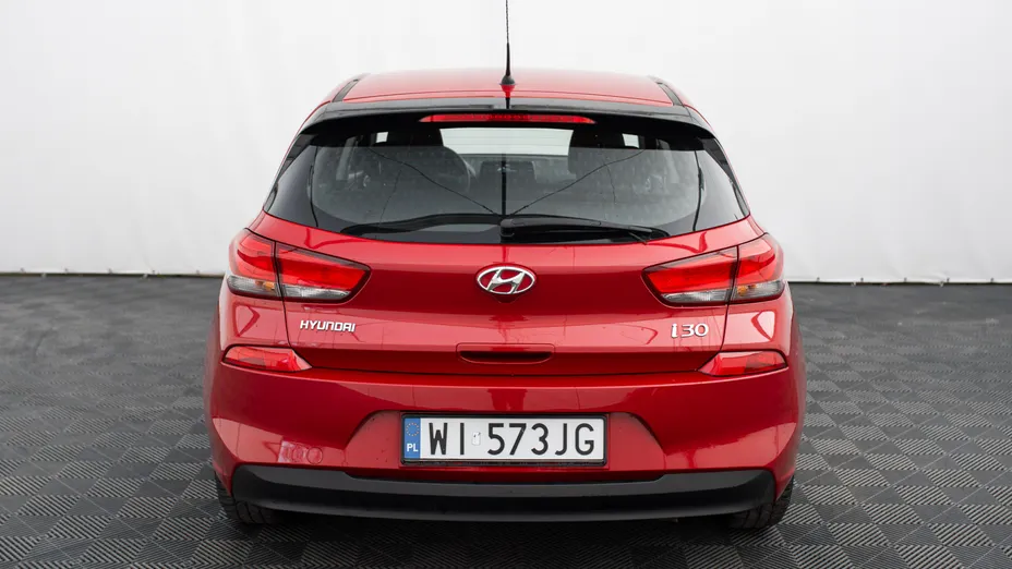 HYUNDAI i30 i30 1.4 Classic +
