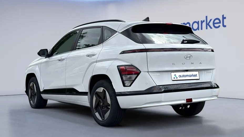 HYUNDAI Kona Kona Electric 65kWh Smart Nowy