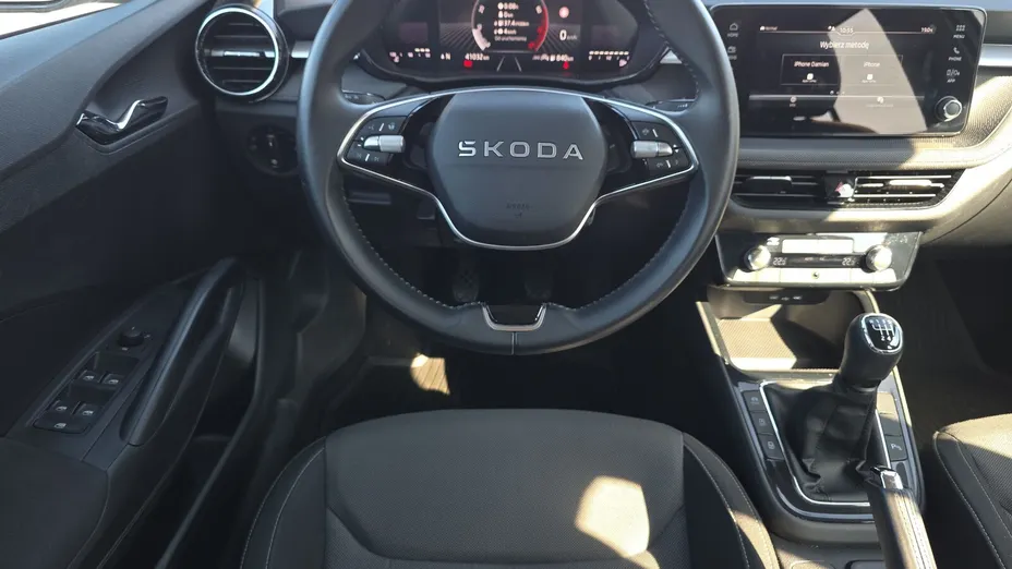 SKODA Fabia Fabia 1.0 TSI Selection