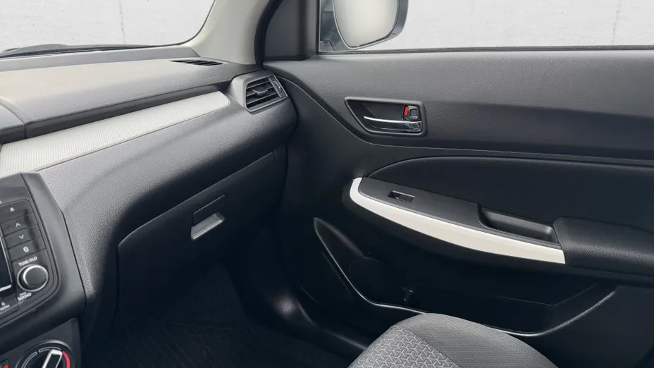 SUZUKI Swift Swift 1.2 Dualjet SHVS Premium