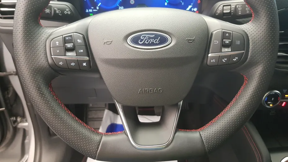 FORD Kuga Kuga 1.5 EcoBoost FWD ST-Line