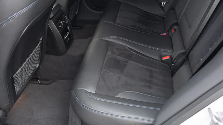 BMW i4 i4 80.7kWh eDrive 35 M Sport