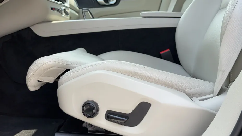 VOLVO XC60 XC60 B4 B Core aut