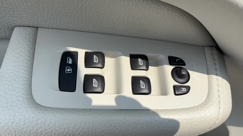 VOLVO XC60 XC60 B4 B Core aut