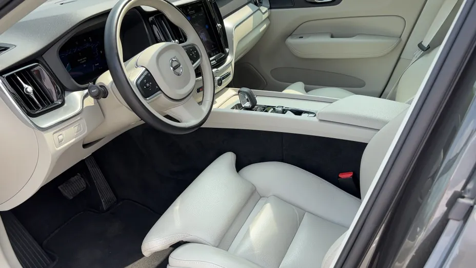VOLVO XC60 XC60 B4 B Core aut