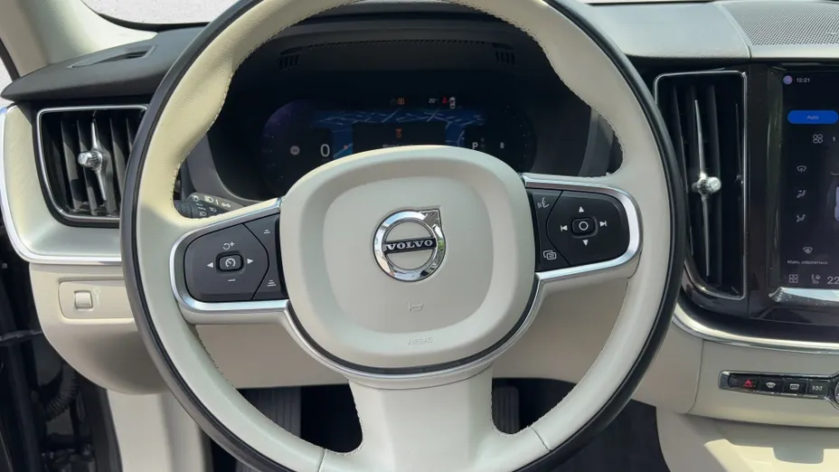 VOLVO XC60 XC60 B4 B Core aut