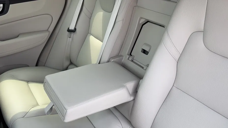 VOLVO XC60 XC60 B4 B Core aut