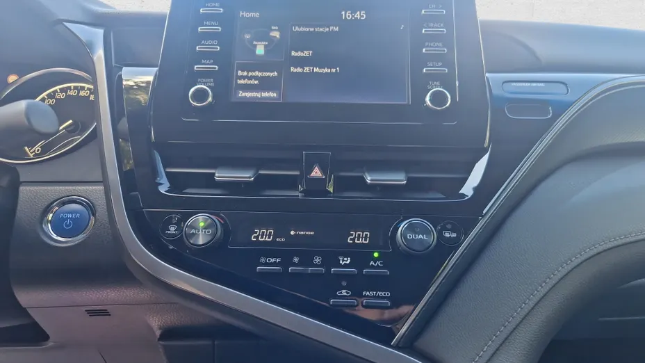 TOYOTA Camry Camry 2.5 Hybrid Comfort CVT