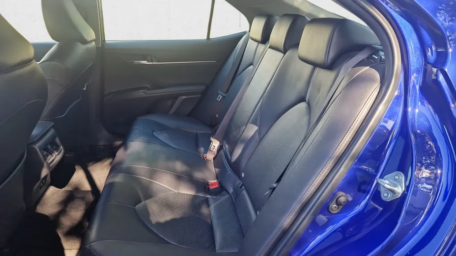 TOYOTA Camry Camry 2.5 Hybrid Comfort CVT