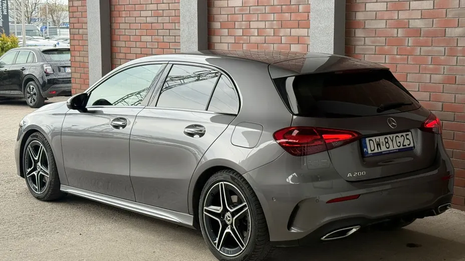 MERCEDES-BENZ A Klasa A 200 AMG Line 7G-DCT