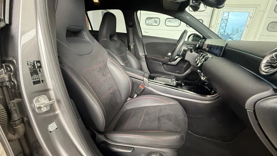 MERCEDES-BENZ A Klasa A 200 AMG Line 7G-DCT