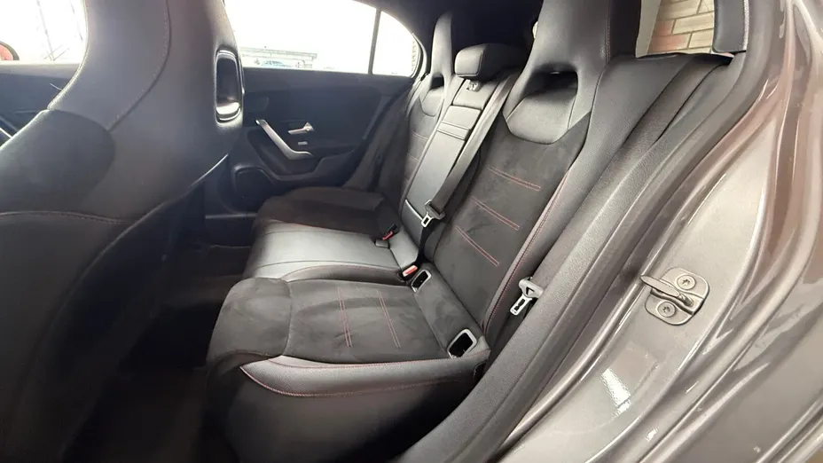 MERCEDES-BENZ A Klasa A 200 AMG Line 7G-DCT
