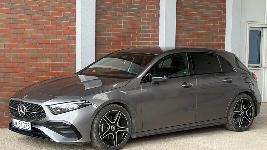MERCEDES-BENZ A Klasa A 200 AMG Line 7G-DCT