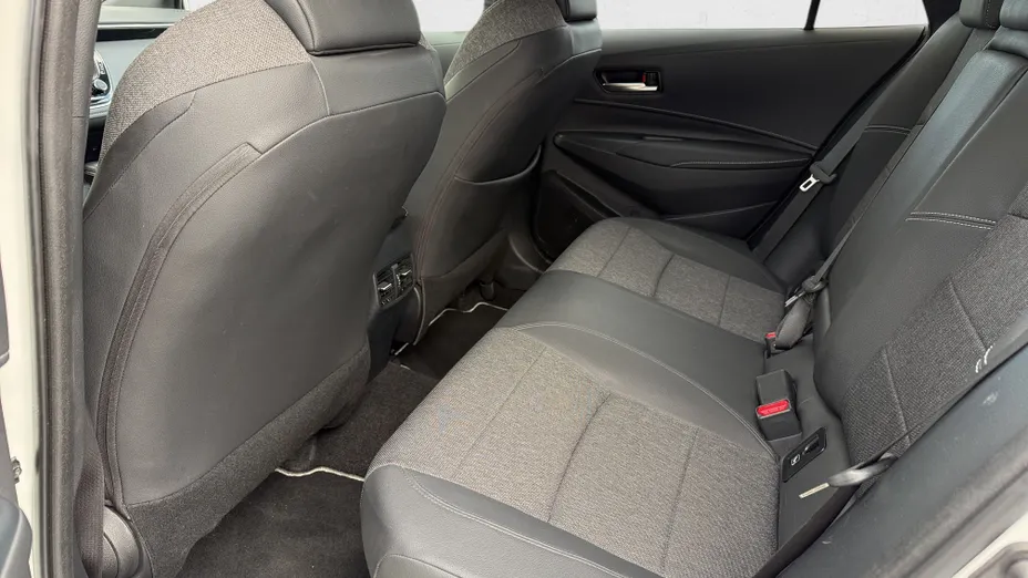 TOYOTA Corolla Corolla 2.0 Hybrid Style