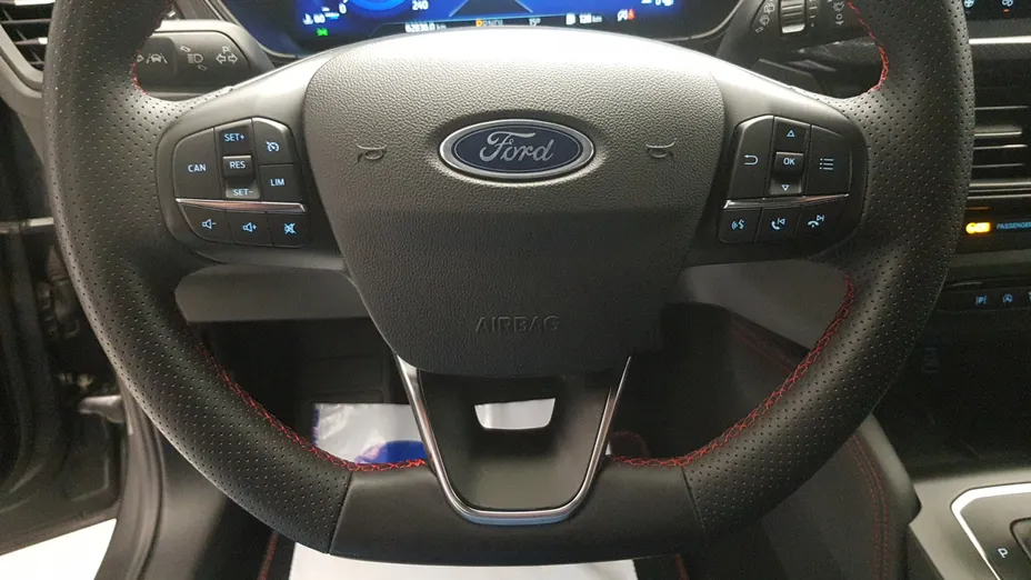 FORD Focus Focus 1.0 EcoBoost mHEV ST-Line X aut