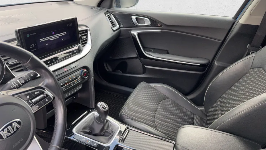 KIA Cee'd Ceed 1.4 T-GDI L Business Line Plus