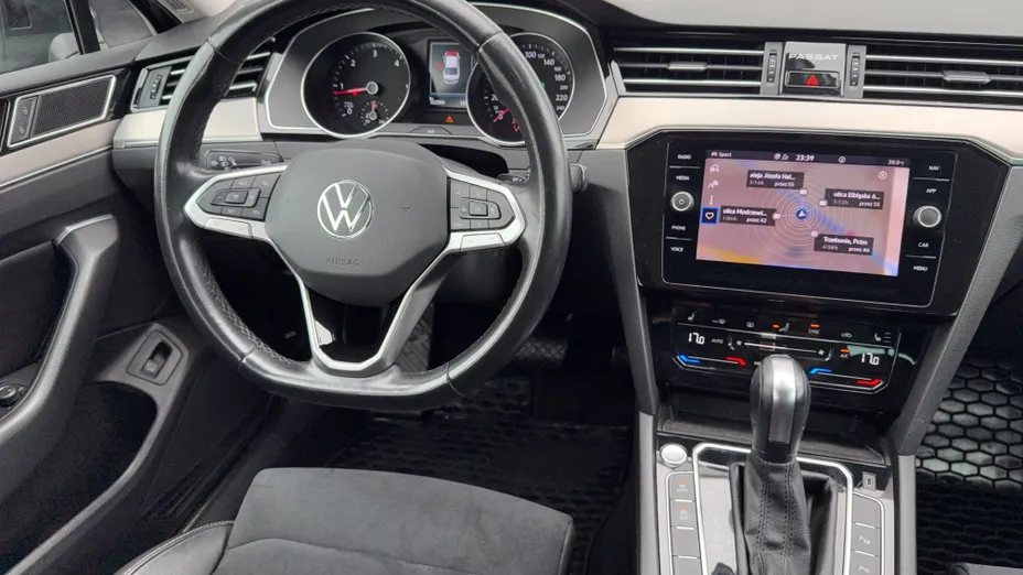 VOLKSWAGEN Passat Passat 2.0 TDI Elegance DSG